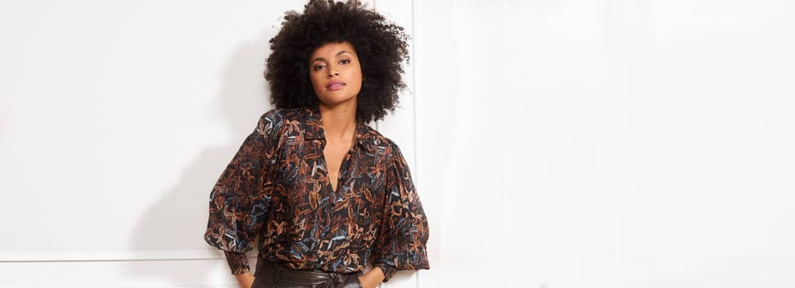 Mode Blouses Blouses met lange mouwen Chloé Chlo\u00e9 Blouse met lange mouwen abstract patroon casual uitstraling Mode Blouses Blouses met lange mouwen Chloé Chlo\u00e9 Blouse met lange mouwen abstract patroon casual uitstraling
