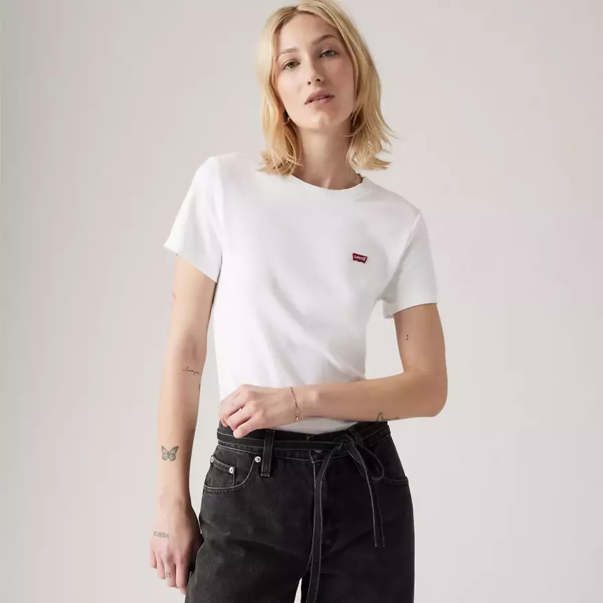 LEVI STRAUSS-Essential HM ss Tee-000KK-0000-WIT