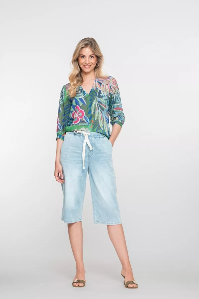 GEISHA-Capri elastic waist-51306-10-830 Bleached denim-LICHT DENIM