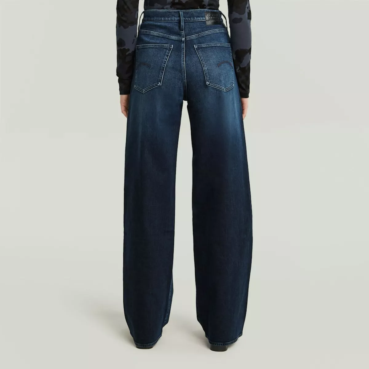 G-STAR-Deck 2.0 high loose wmn-D23591-D930-H456 worn in polar circle-DONKER DENIM