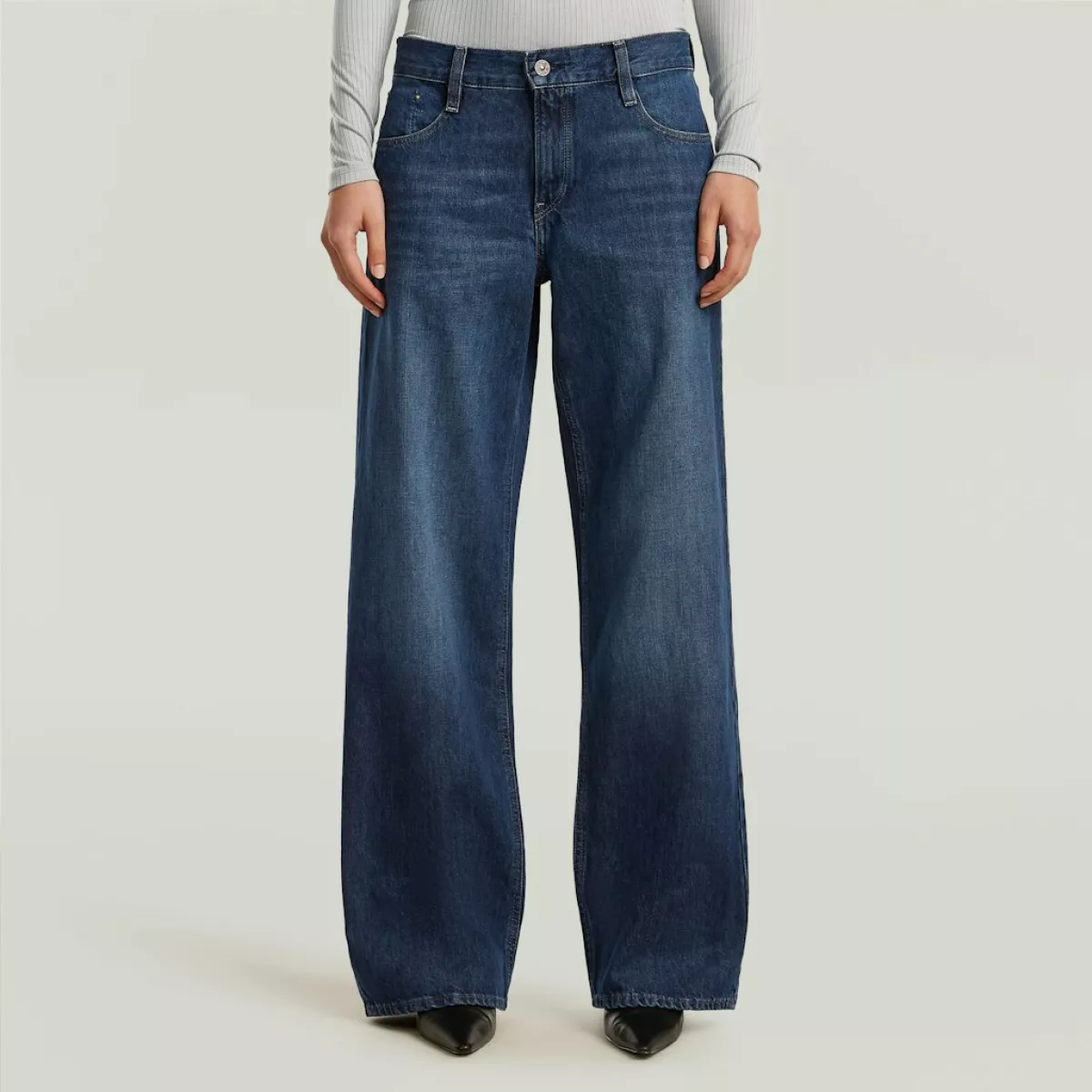 G-STAR-Judee loose WMN-D22889-E353-H487 worn in indigo veil-INDIGO
