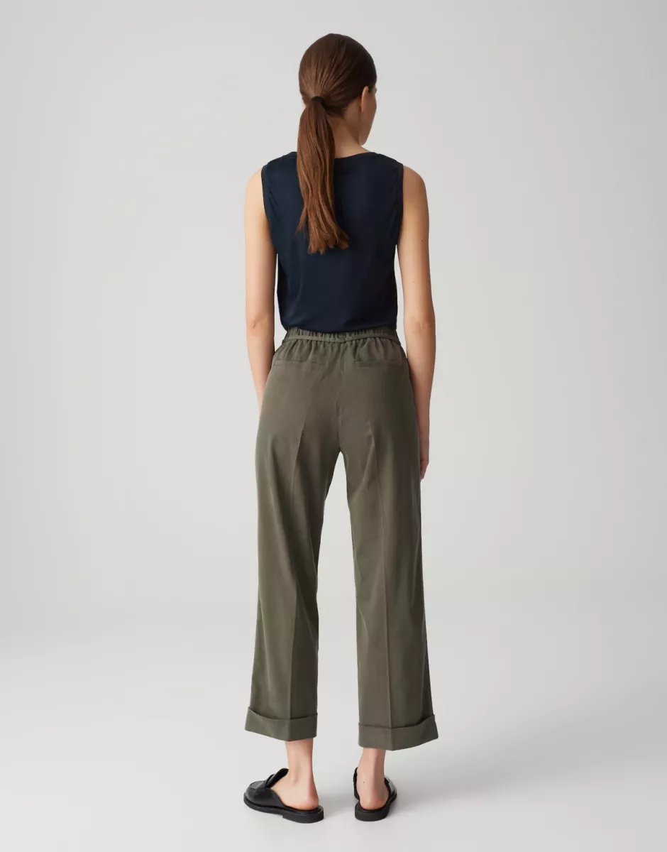 Opus-Meeri urban-10444213339366 Meeri urban-30034 Olive leaf-OLIJF