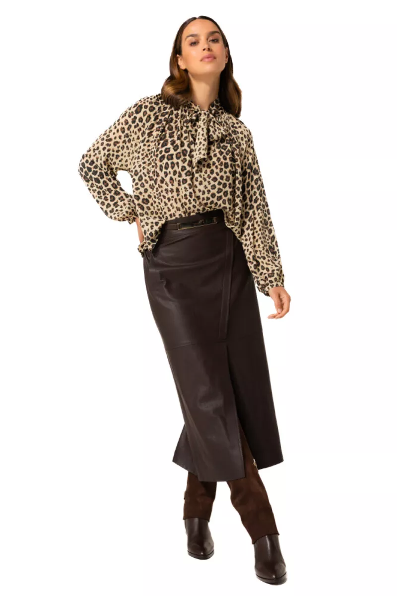 CAROLINE BISS--4764-30 Coffee-CAFE