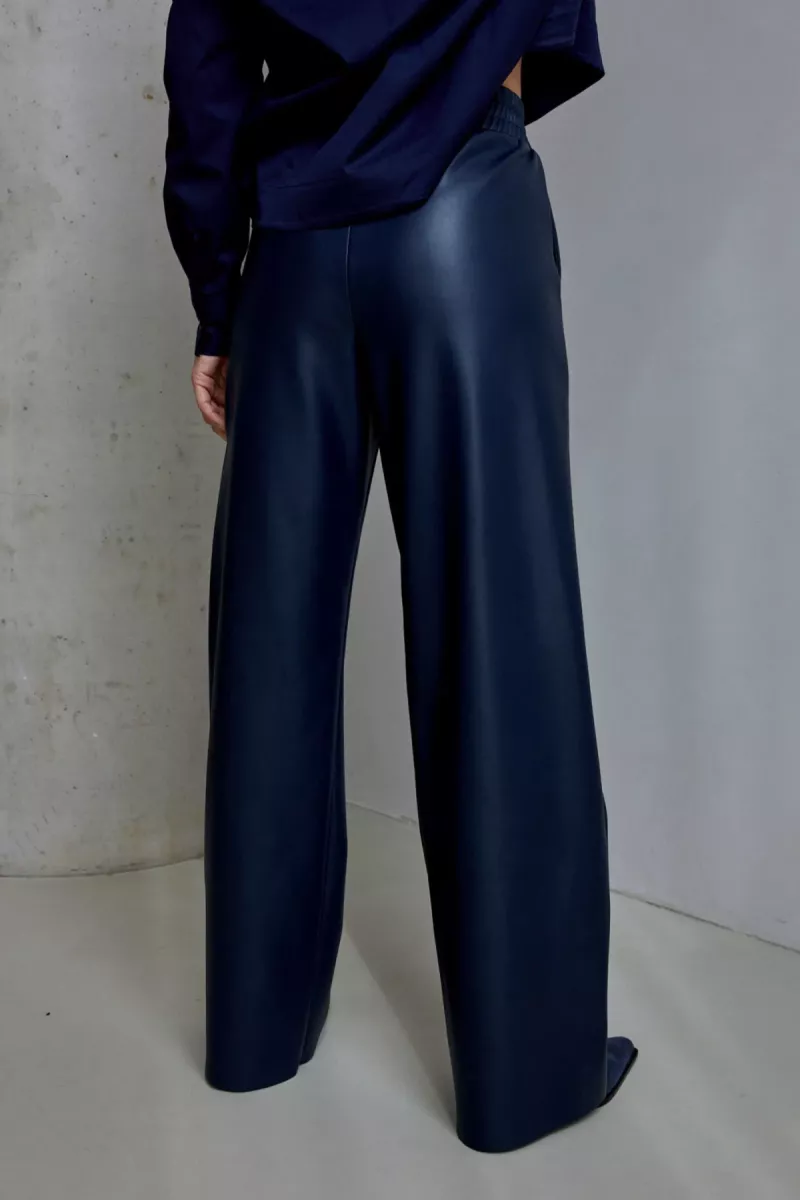 Femmes du Sud--Delphine-Navy-NAVY