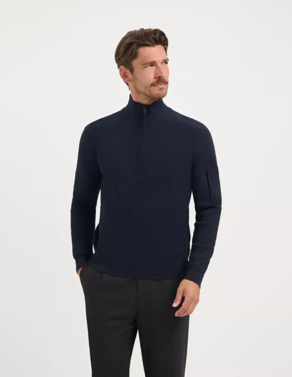 Saint Steve-240904-Axel-70003 Dark navy-NAVY