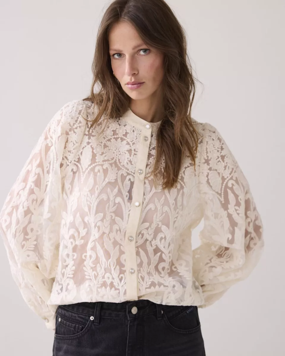 Summum-Blouse flowerlace-2s3191-12300-122 Ivory-OFF WHITE