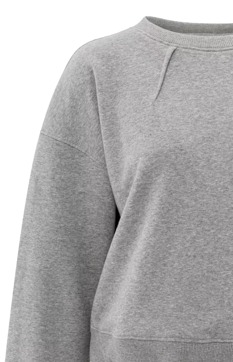 YAYA-Sweatshirt with pleat detail a; Cotton/Polyester; 99022-01-109094-508-99022-GRIJS