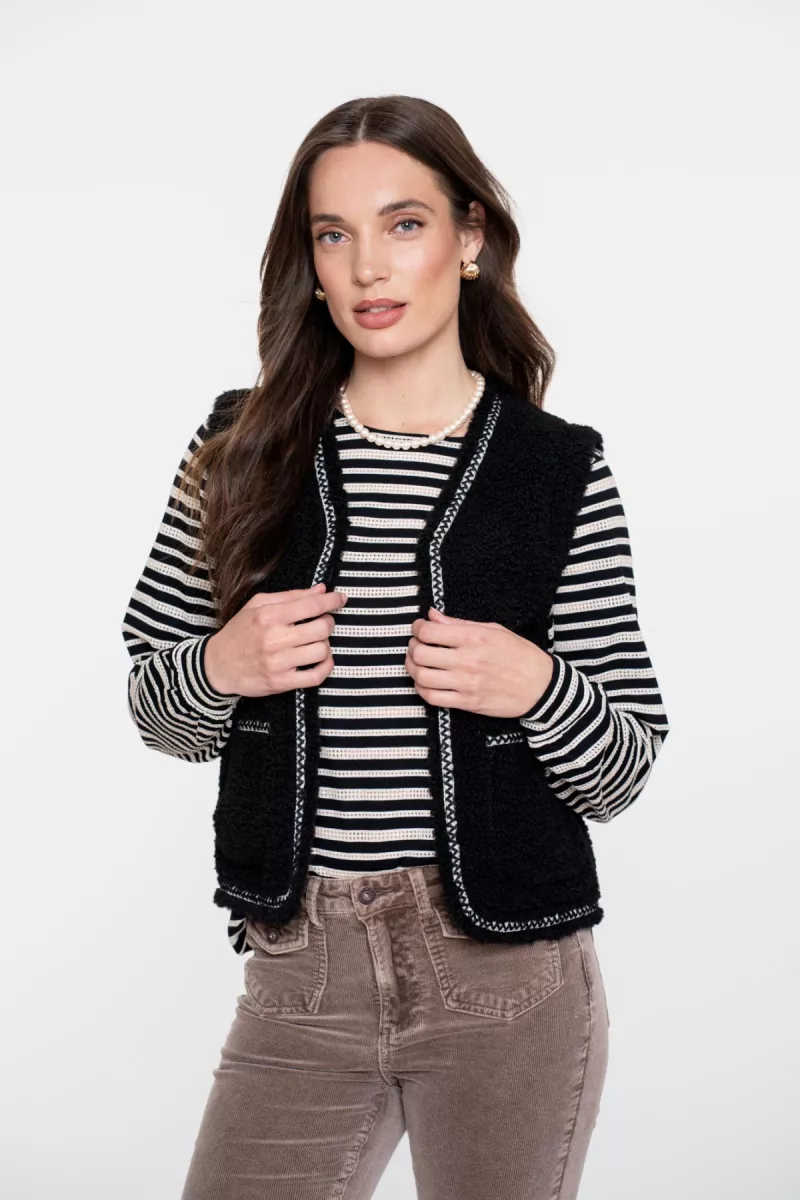GEISHA-Gilet teddy embroidery-55541-19-999 black/tape black zigzag-ZWART
