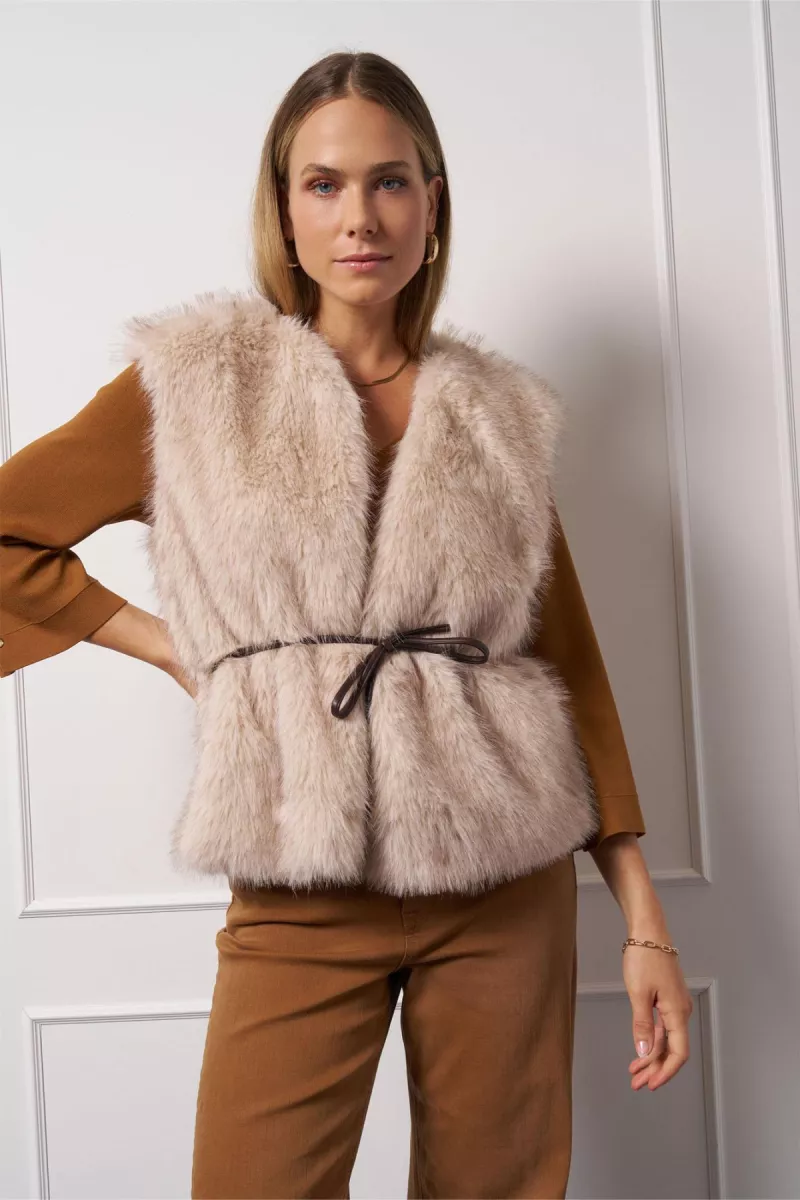 STUDIO ANNELOES-Ivana fur waistcoat-13259-1700 ecru-ORANJE