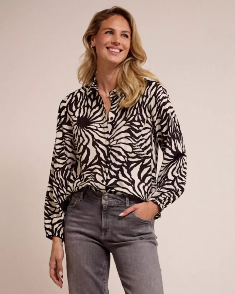 TRAMONTANA-Blouse wildflower-C04-17-301-009998 Print blacks-ZWART