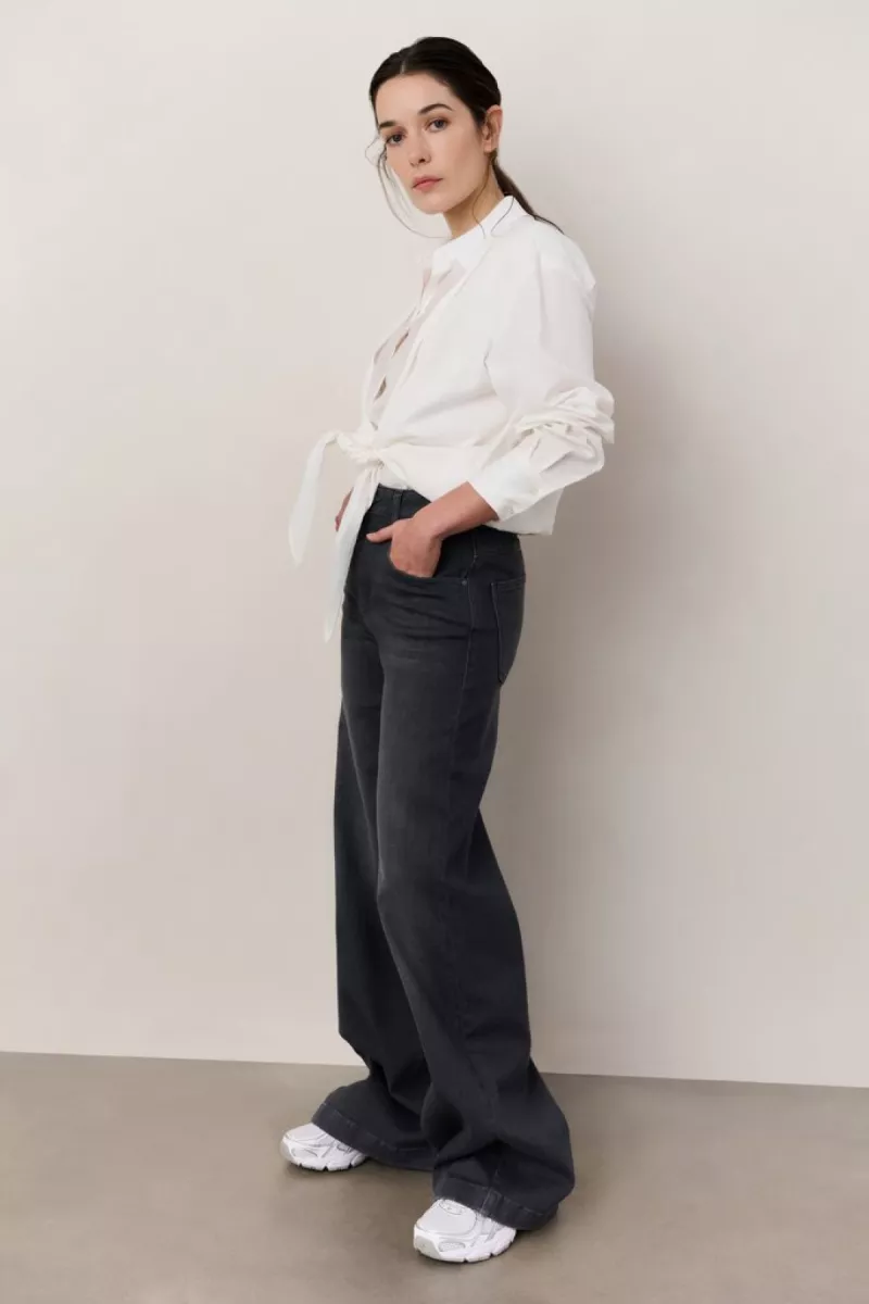 yaya-layered-blouse-with-knot-lyocell-cotton-99014-01-201177-509-99014-off-white-2 YAYA-Layered blouse with knot; Lyocell/Cotton; 99014-01-201177-509-99014-OFF WHITE