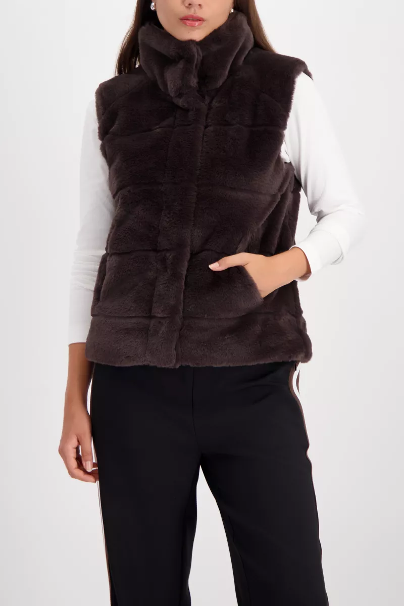 Monari-Fluffy vest-809280-520 Brownie-BRUIN