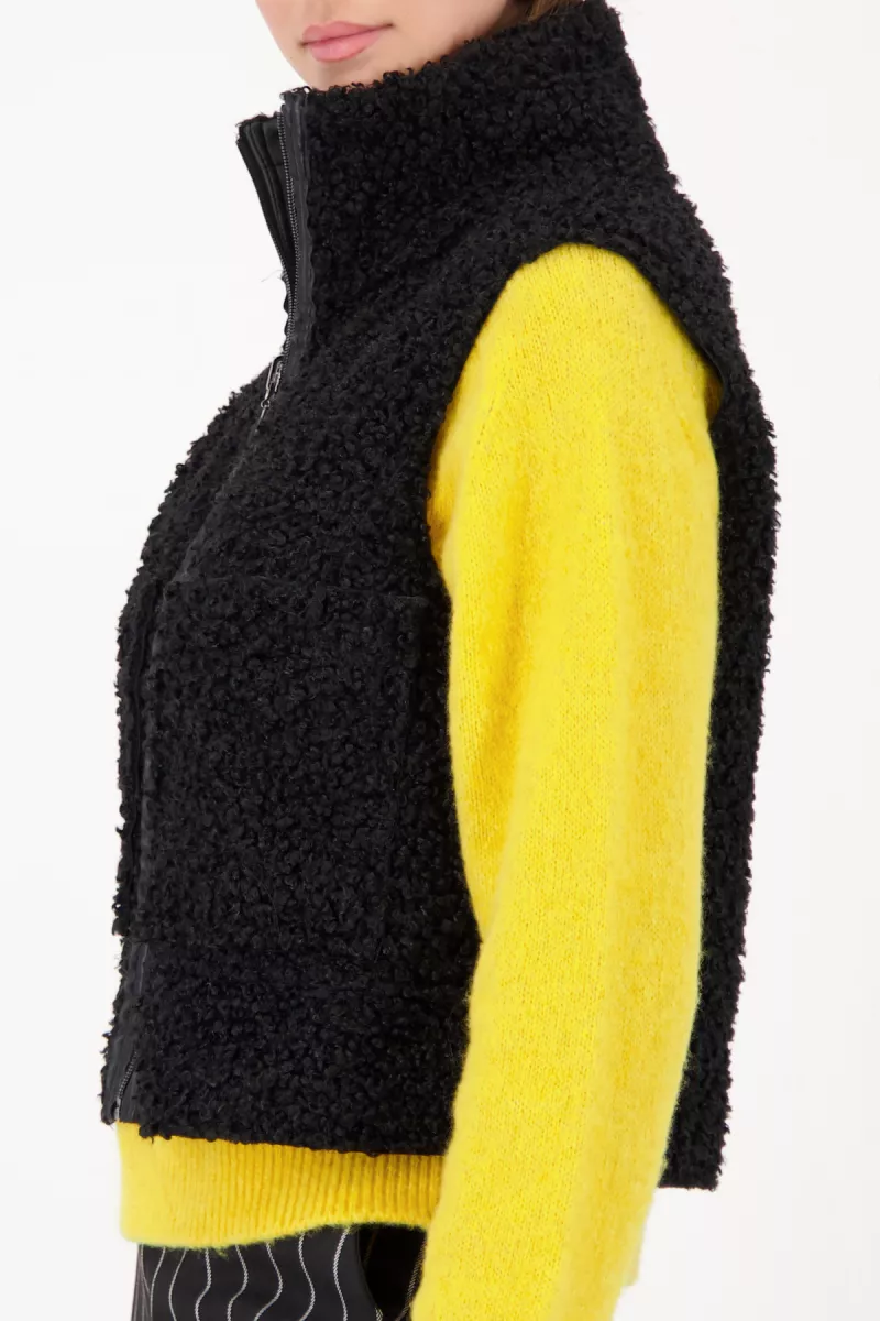 Monari-Reversible vest with fake fur-809265-999 Black-ZWART
