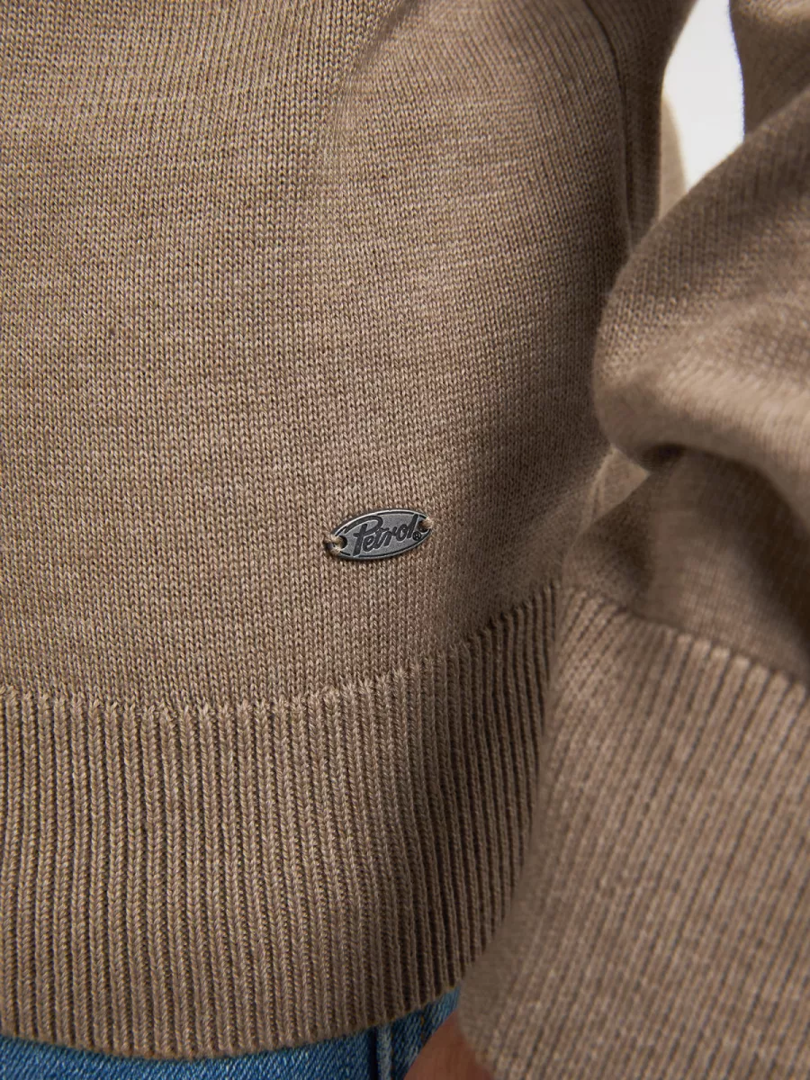 petrol-industries-men-knitwear-v-neck-basic-m-ros-kwv200-7140-oak-licht-bruin-4 PETROL INDUSTRIES-Men Knitwear V-Neck Basic-M-ROS-KWV200-7140 Oak-LICHT BRUIN