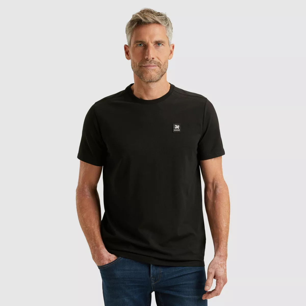 Vanguard-Short sleeve r-neck cotton elastan-VTSS2510500-999 Black-ZWART