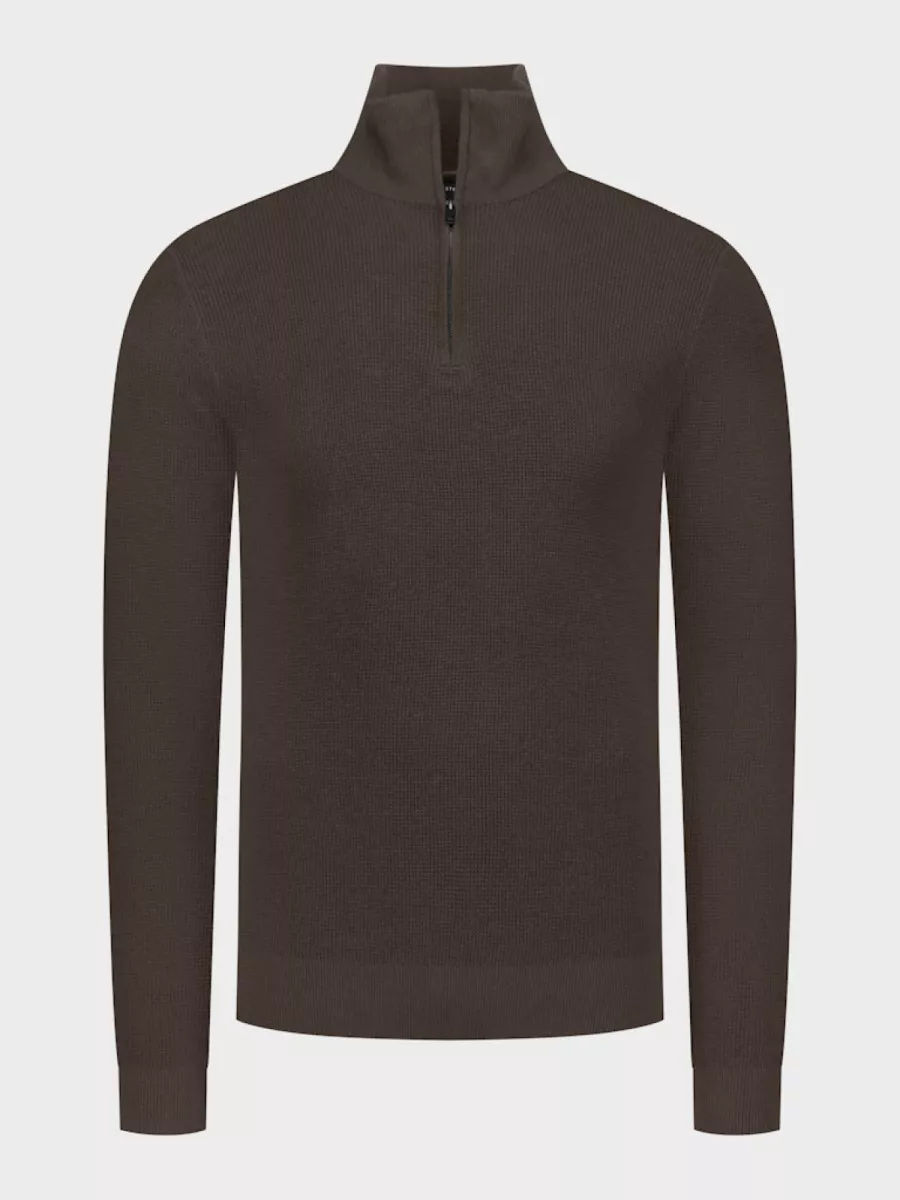 Saint Steve-240906-Dominic-50011 Toasted almond melange-BRUIN