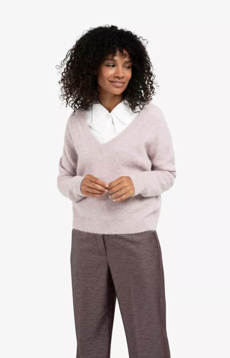YAYA-Soft sweater with V-neck; Alpaca/Polyamide/Elastane; 53802-01-000536-511-53802-LICHT PAARS