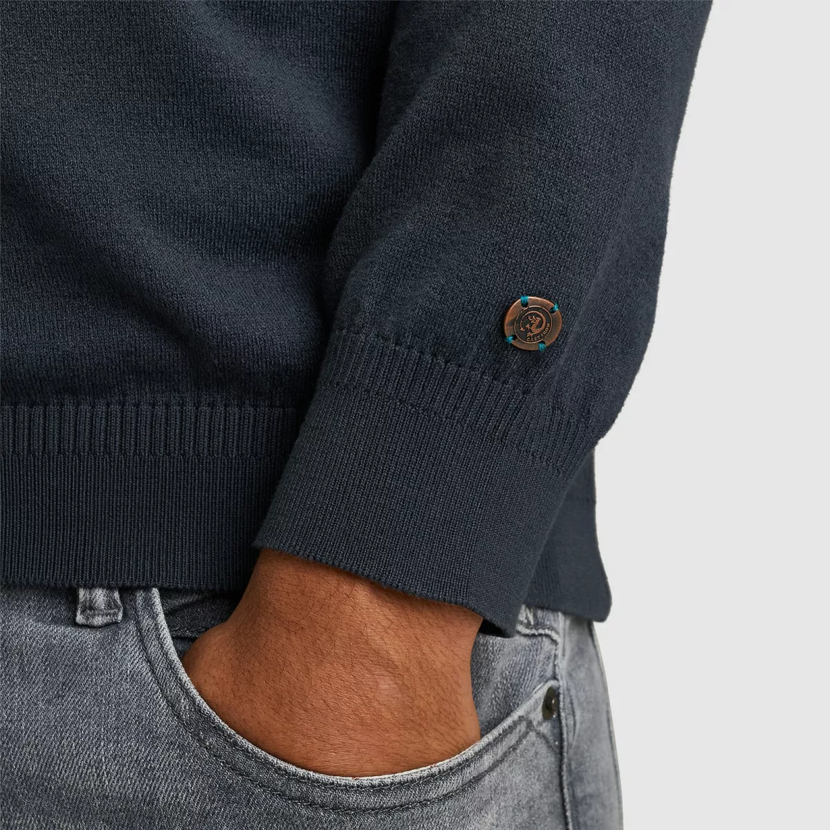 cast-iron-crewneck-essential-cotton-stretch-ckw2408300-5442-sea-storm-blauw-6 CAST IRON-Crewneck essential cotton stretch-CKW2408300-5442 Sea storm-BLAUW