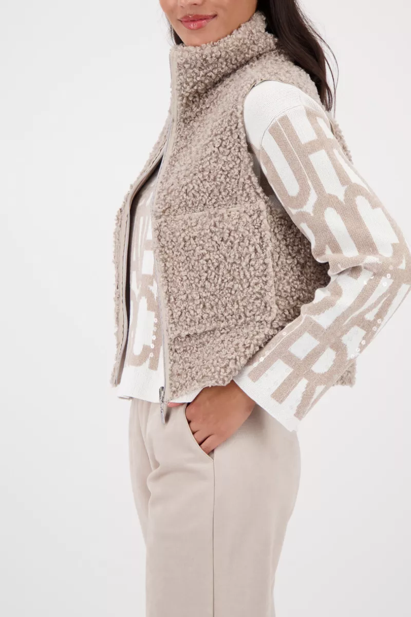 Monari-Reversible vest with fake fur-809265-194 Lattemachiato-BRUIN