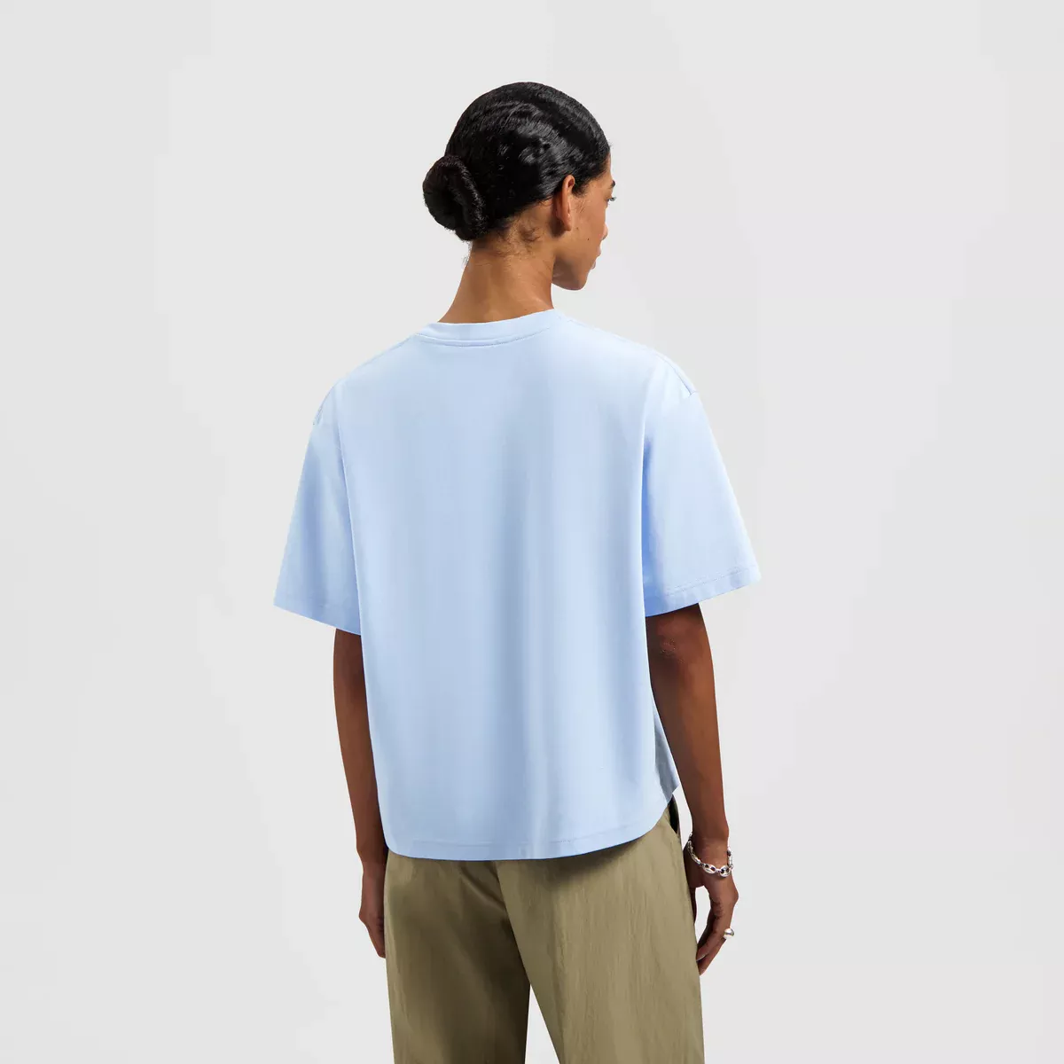 Olaf-Retro logo boxy tee-W240101-Open air-LICHT BLAUW