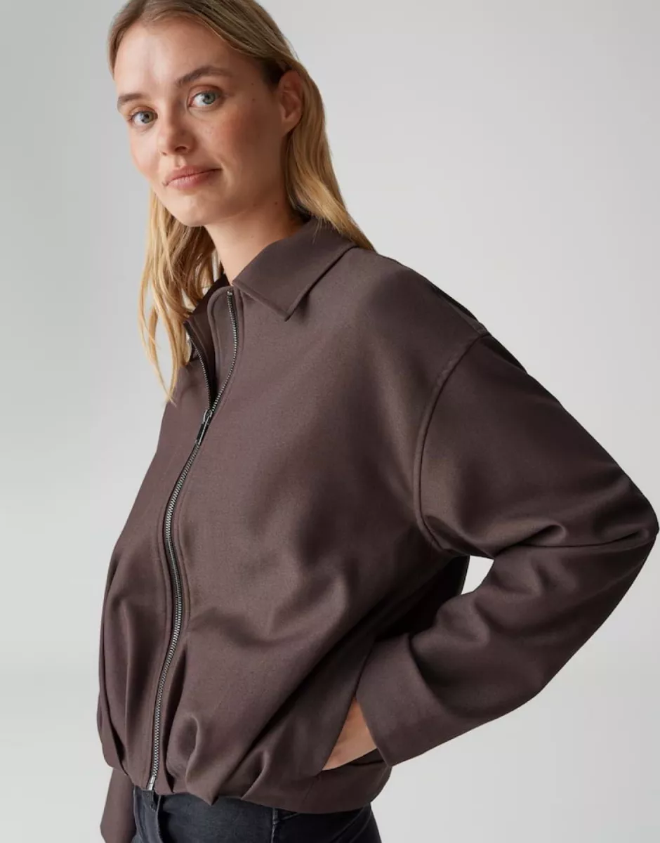 opus-jelani-10493113705393-jelani-20035-coffee-bean-cafe-2 Opus-Jelani-10493113705393 Jelani-20035 Coffee bean-CAFE