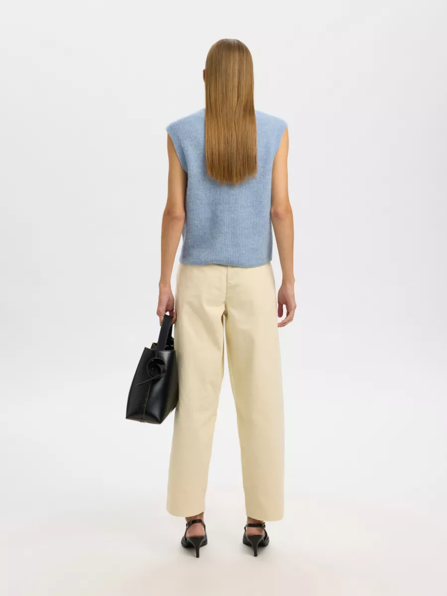 selected-femme-slflulu-sl-button-o-neck-vest-ex-16098808-cashmere-blue-licht-blauw-3 Selected Femme-SLFLULU SL BUTTON O-NECK VEST EX-16098808-Cashmere Blue-LICHT BLAUW