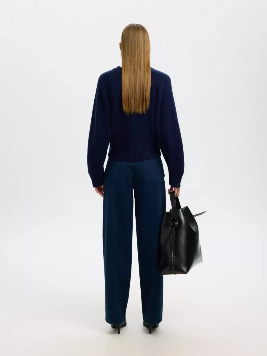 selected-femme-slfnora-short-ls-knit-o-cardigan-16099196-dark-sapphire-blauw-3 Selected Femme-SLFNORA SHORT LS KNIT O-CARDIGAN-16099196-Dark Sapphire-BLAUW