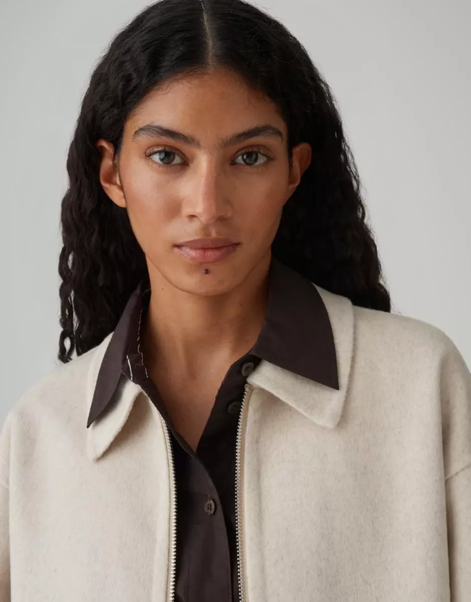 opus-hillvyn-10523612558414-20003-natural-glaze-naturel-3 Opus-Hillvyn-10523612558414-20003 Natural glaze-NATUREL