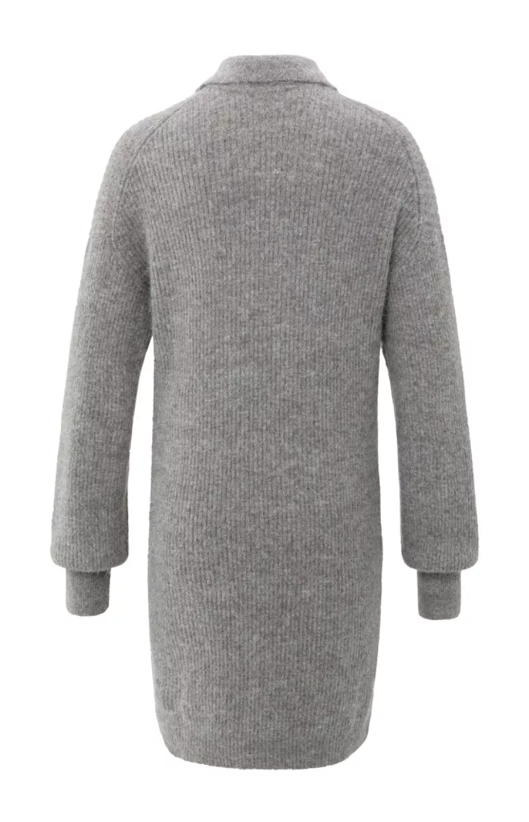 yaya-gebreide-jurk-met-knoopdetails-polyamide-alpaca-01-600005-510-99032-taupe-3 YAYA-Gebreide jurk met knoopdetails; Polyamide/Alpaca-01-600005-510-99032-TAUPE