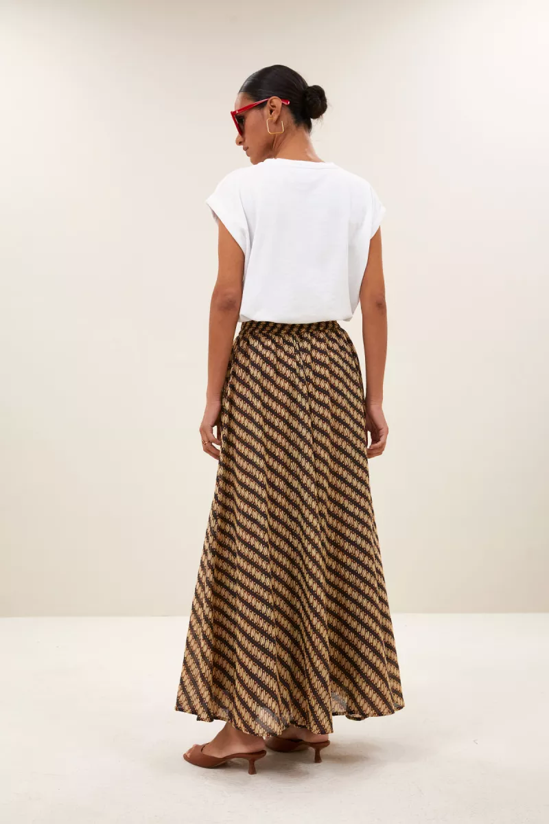 by-bar-tobi-flame-logo-top-26211014-003-wit-5 By-bar-Tobi Flame Logo Top-26211014-003-WIT