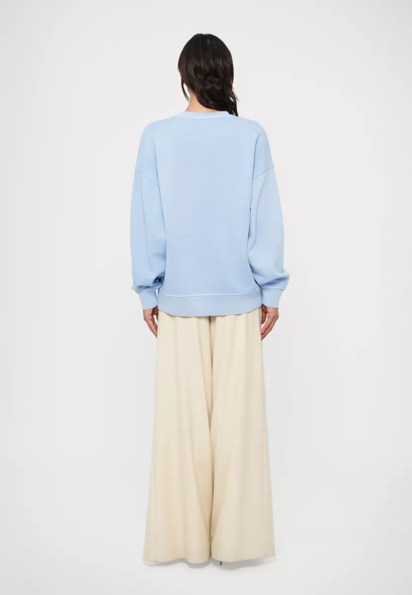 closed-relaxed-crewneck-c95711-47v-13-565-sky-blue-licht-blauw-2 Closed-Relaxed crewneck-C95711-47V-13-565 Sky blue-LICHT BLAUW