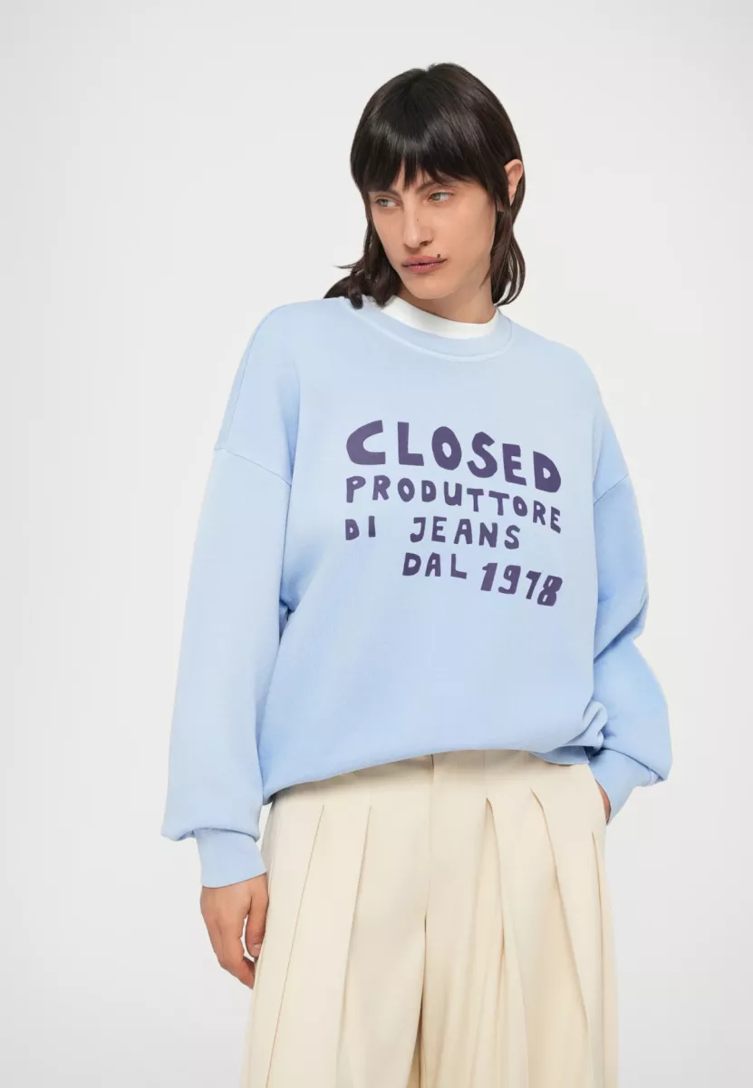 closed-relaxed-crewneck-c95711-47v-13-565-sky-blue-licht-blauw-3 Closed-Relaxed crewneck-C95711-47V-13-565 Sky blue-LICHT BLAUW