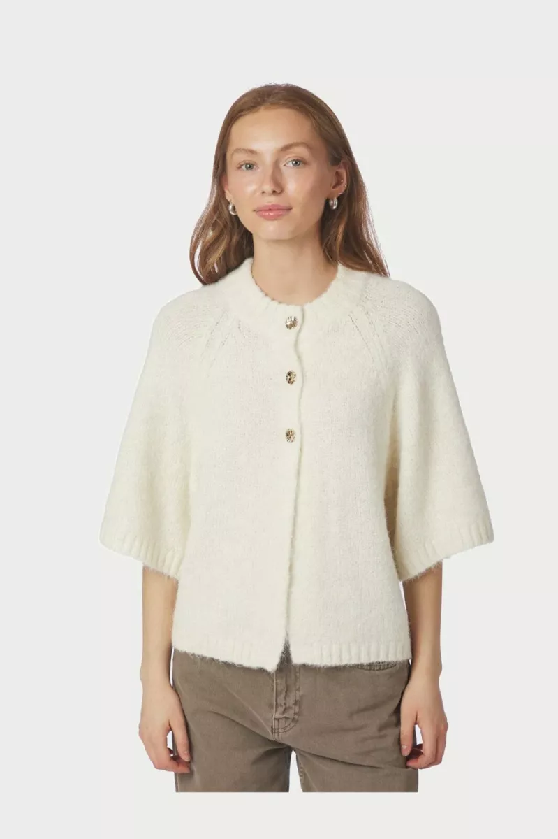 neo-noir-benuta-fluffy-knit-cardigan-165816-121-off-white-off-white-1 Neo Noir-Benuta Fluffy Knit Cardigan-165816-121 Off White-OFF WHITE