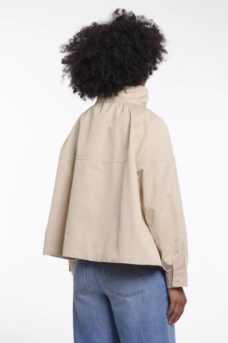 rino-pelle-wide-fit-short-jacket-with-high-collar-ot7002621-10866-oat-creme-1 RINO & PELLE-Wide Fit Short Jacket With High Collar-Ot.7002621-10866 Oat-CREME