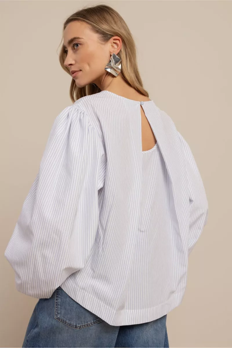 studio-anneloes-florence-stripe-top-13583-6610-light-blue-off-white-licht-blauw-3 STUDIO ANNELOES-Florence stripe top-13583-6610 Light blue off white-LICHT BLAUW