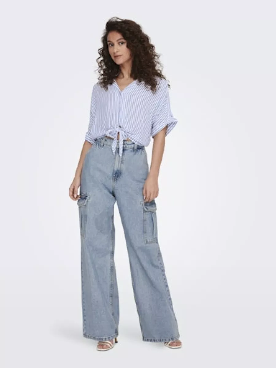 only-onlpaula-life-s-s-tie-shirt-wvn-noo-15281497-blue-stripes-blauw-combinatie-2 ONLY-ONLPAULA LIFE S/S TIE SHIRT WVN NOO-15281497-Blue Stripes-BLAUW COMBINATIE