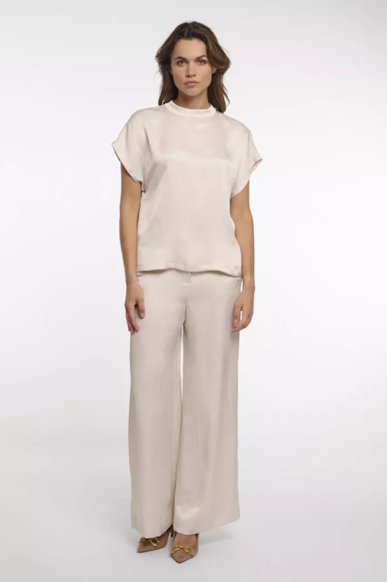 rino-pelle-short-sleeve-top-with-high-neck-esai7002622-birch-off-white-2 RINO & PELLE-Short Sleeve Top With High Neck-Esai.7002622-Birch-OFF WHITE