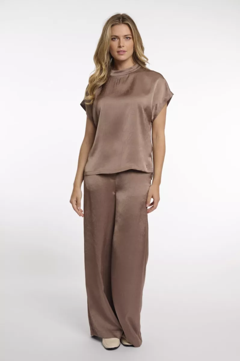 rino-pelle-short-sleeve-top-with-high-neck-esai7002622-slate-bark-taupe-2 RINO & PELLE-Short Sleeve Top With High Neck-Esai.7002622-Slate Bark-TAUPE