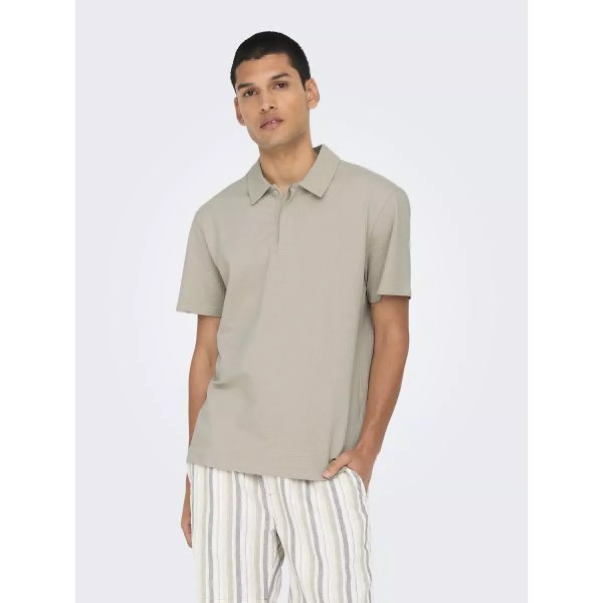 sons-onskian-life-reg-seersucker-ss-polo-22028694-seagrass-grasgroen-2 SONS-ONSKIAN LIFE REG SEERSUCKER SS POLO-22028694-Seagrass-GRASGROEN