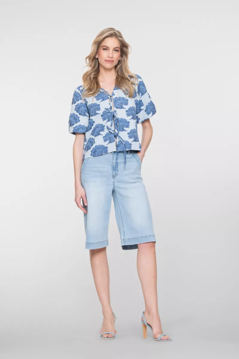 GEISHA-Jeans shorts-61323-10-830 Bleached denim-DENIM