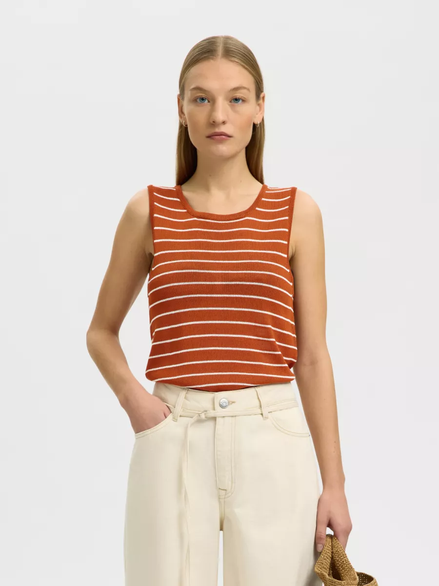 selected-femme-slfmoon-sus-sl-knit-top-b-16093769-potters-clay-stripes-wit-combinaties-1 Selected Femme-SLFMOON SUS SL KNIT TOP B-16093769-Potters Clay Stripes-WIT COMBINATIES