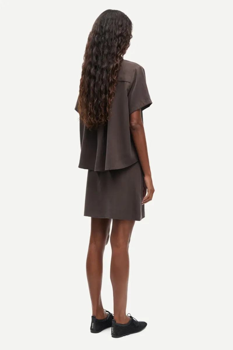 samsoe-samsoe-mina-ss-shirt-14028-f21200143-190910tcx-mulch-bruin Samsoe Samsoe-Mina ss shirt 14028-F21200143-190910TCX Mulch-BRUIN