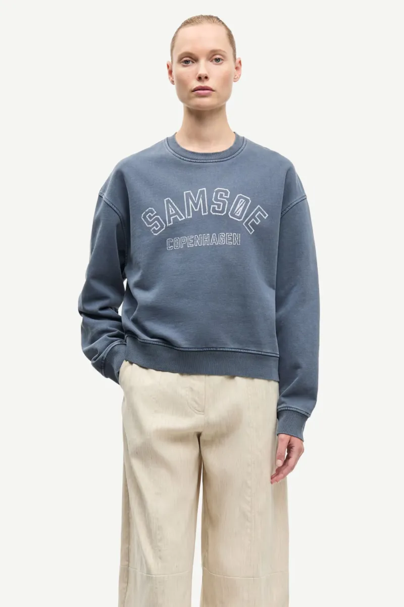 samsoe-samsoe-savan-sweat-15697-f10000056-clr002780-ombre-blue-pigment-blauw-1 Samsoe Samsoe-Savan sweat 15697-F10000056-CLR002780 Ombre blue pigment-BLAUW
