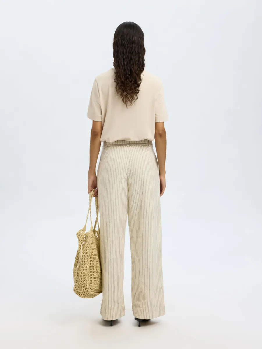 selected-femme-slfessential-ss-boxy-tee-noos-16087919-oatmeal-grijs-melee-1 Selected Femme-SLFESSENTIAL SS BOXY TEE NOOS-16087919-Oatmeal-GRIJS MELEE