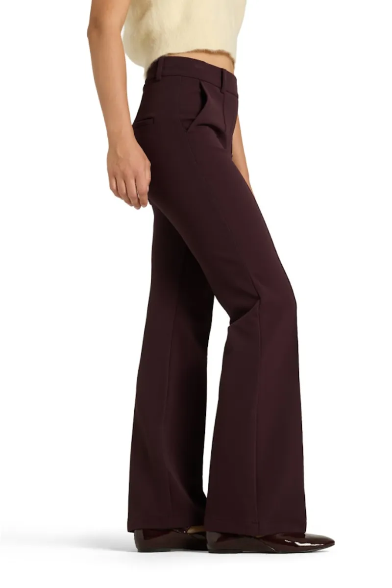 cambio-francoise-6337-0332-01-193-burgundy-lipstick-bordeaux-3 CAMBIO-Francoise-6337 0332 01-193 Burgundy lipstick-BORDEAUX