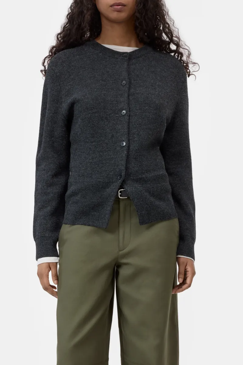 closed-crew-neck-cardigan-c96827-97h-cr-177-black-melange-zwart-3 Closed-Crew neck cardigan-C96827-97H-CR-177 Black melange-ZWART