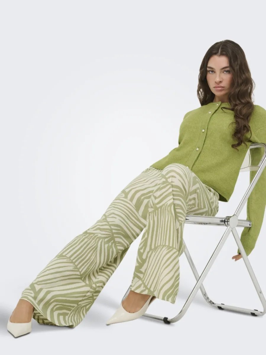 jdy-jdydebbie-new-loose-pant-15370187-sage-trope-groen-combinaties-6 JDY-JDYDEBBIE NEW LOOSE PANT-15370187-Sage Trope-GROEN COMBINATIES