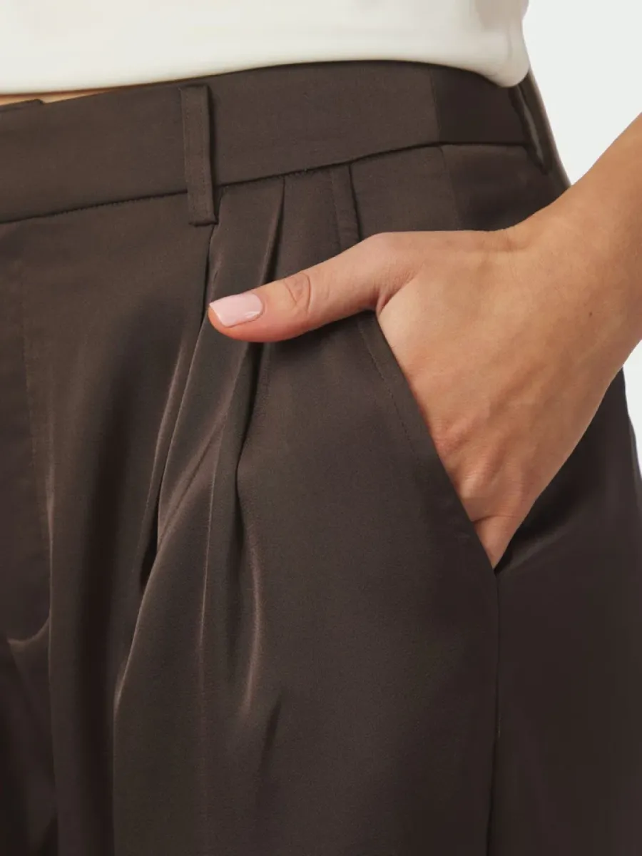 neo-noir-fayla-drapy-satin-balloon-pants-167418-676-dark-brown-donker-bruin-2 Neo Noir-Fayla drapy satin balloon pants-167418-676 Dark brown-DONKER BRUIN