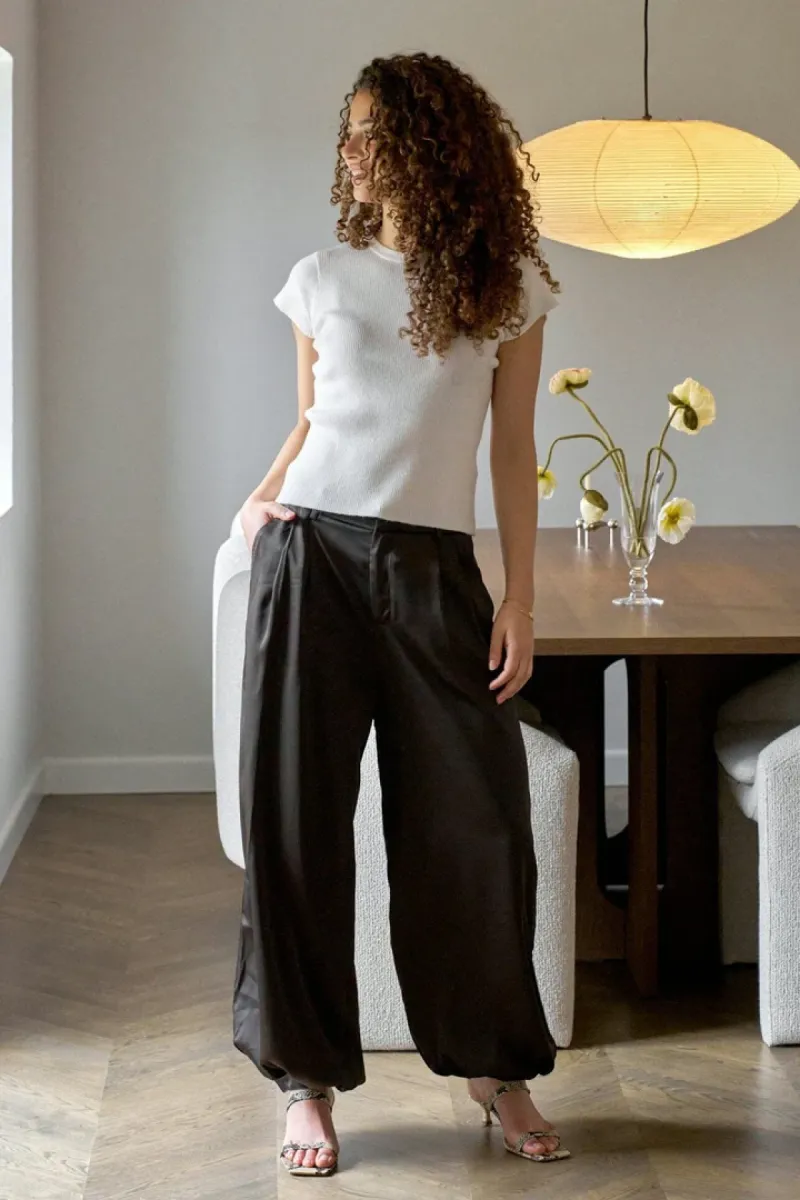 neo-noir-fayla-drapy-satin-balloon-pants-167418-676-dark-brown-donker-bruin-5 Neo Noir-Fayla drapy satin balloon pants-167418-676 Dark brown-DONKER BRUIN