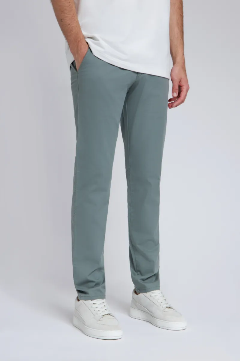 North84-Infinty flex chino-84152129-399 Green-GROEN